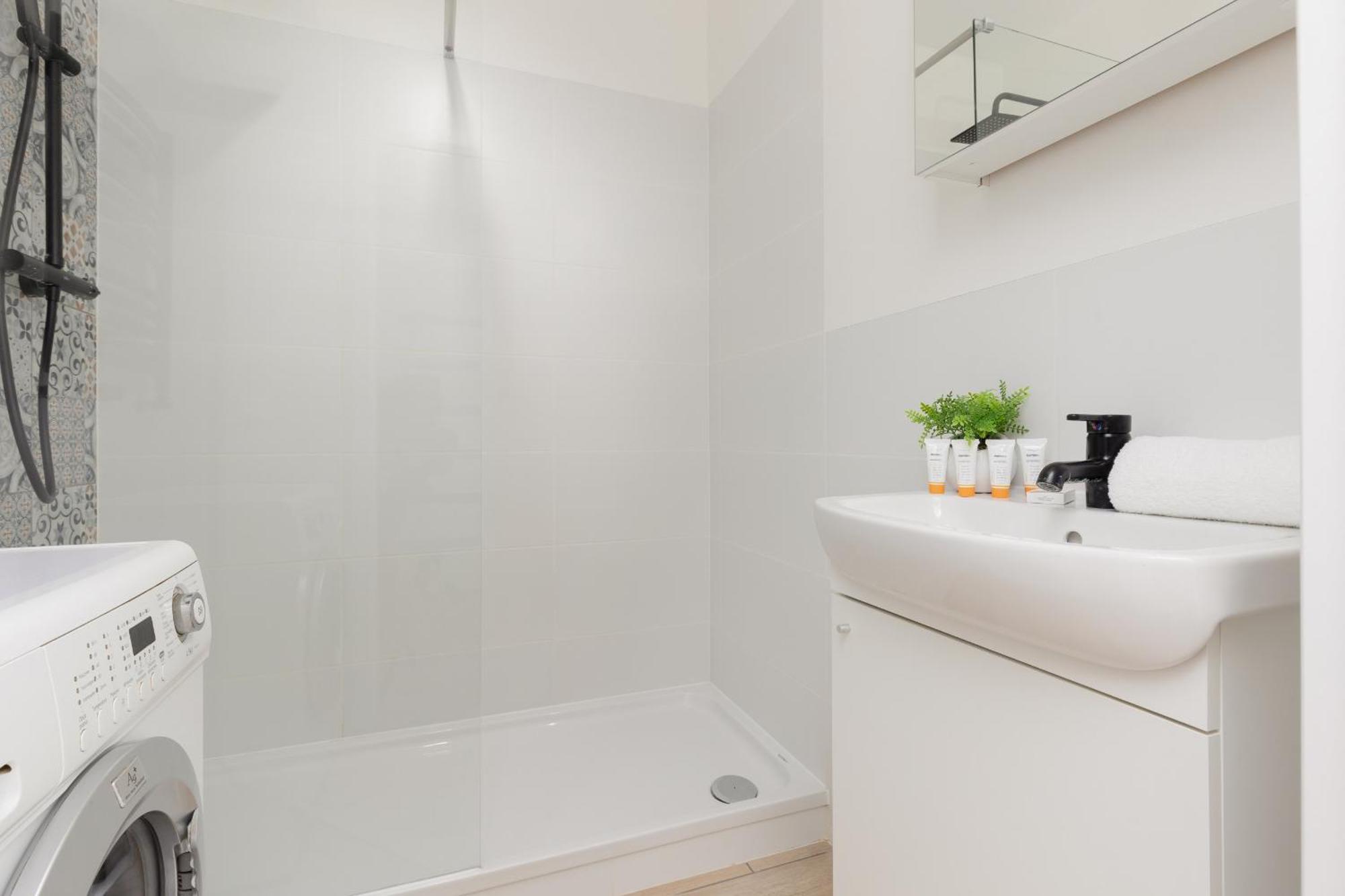 Kopcinskiego Bright & Spacious Apartment Warsaw Ursynow By Noclegi Renters Esterno foto
