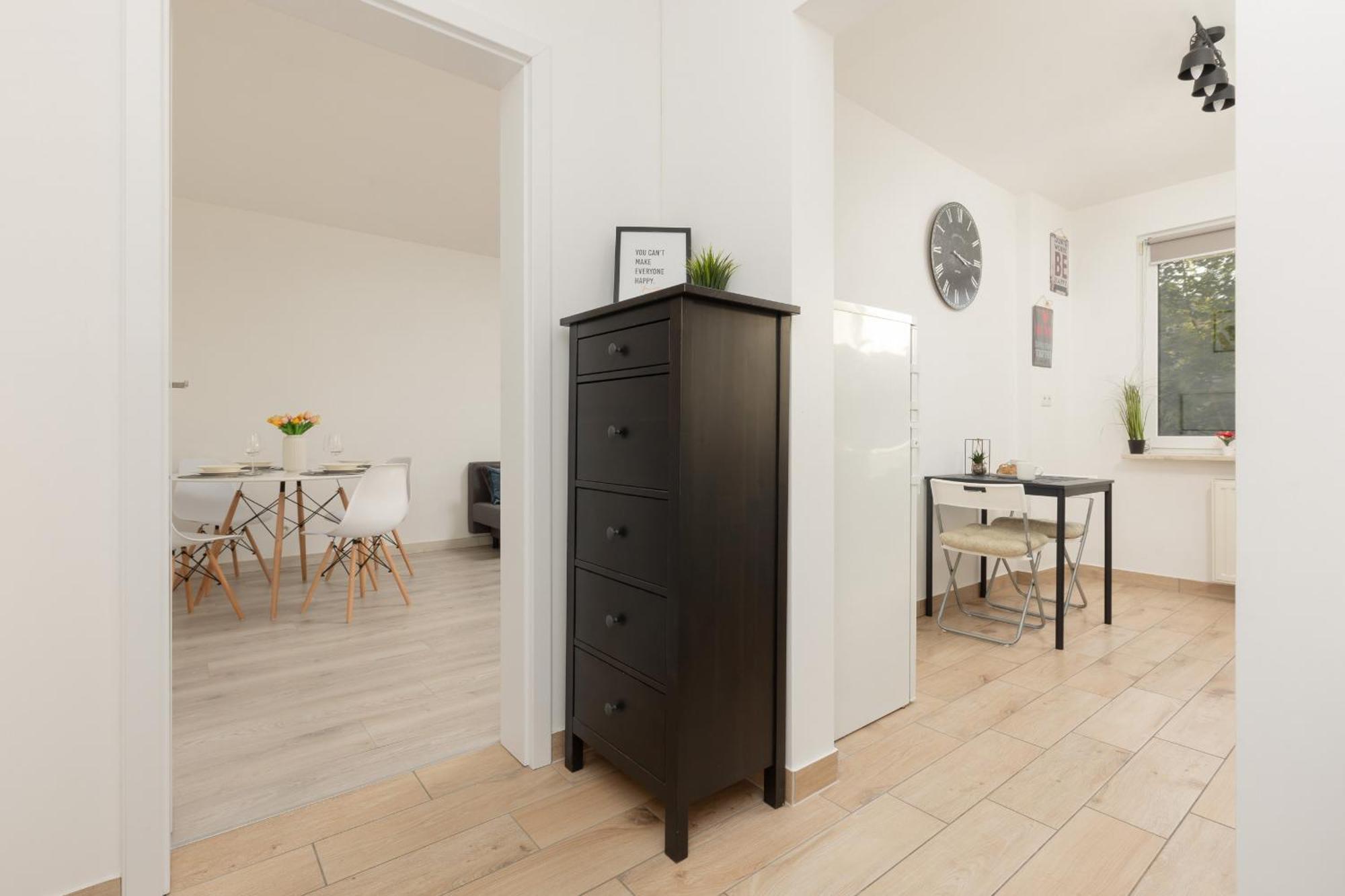 Kopcinskiego Bright & Spacious Apartment Warsaw Ursynow By Noclegi Renters Esterno foto